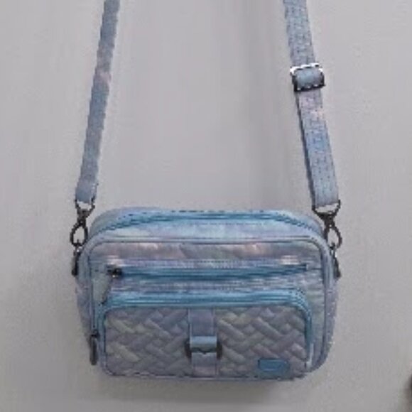 EUC Lug Carousel 3 MYSTIC SEAGLASS Crossbody - Picture 1 of 12